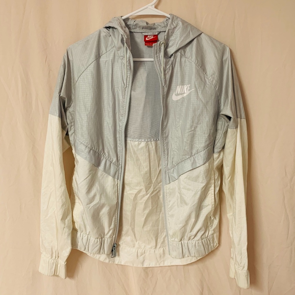 NIKE Windbreaker with hood